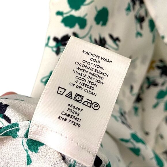 Ann Taylor Floral Sleeveless Blouse - Cream and Green in Size Small - Picture 8 of 9